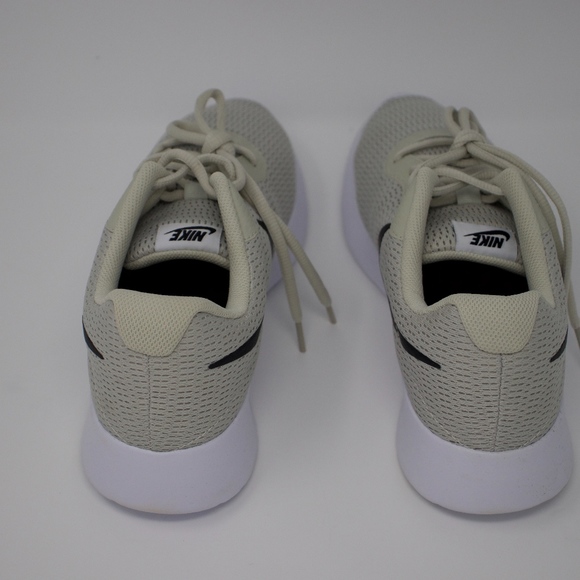 Tanjun Running Shoe MEN'S 8.5 M Light Bone/Black!! - Picture 4 of 7